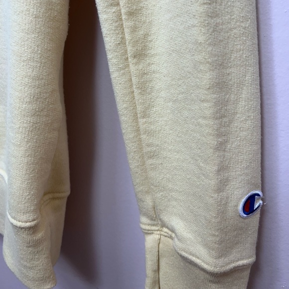 Champion Yellow Crewneck Sweatshirt XS - Picture 2 of 3